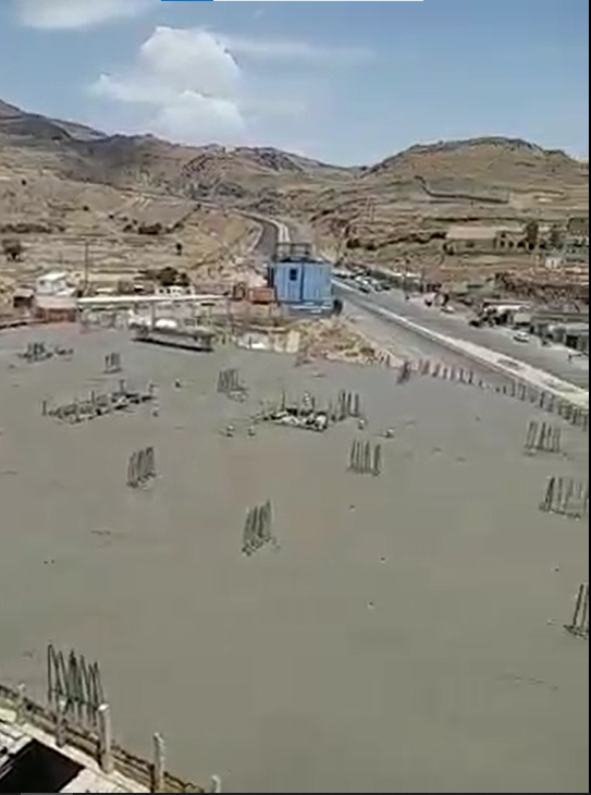 الإنتهاء من أعمال صبة سطح الدور الرابع بعد الأرضي للمبنى (ب) في مشروع مجمع البستان السكني