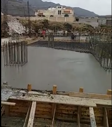 أعمال صبة القواعد للمرحلة الثانية في مشروع مجمع البستان السكني